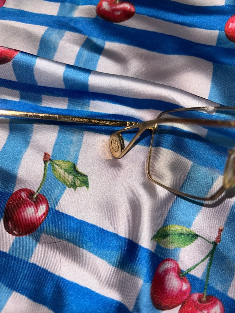 Gucci Gold Rectangular Eyeglasses - Picture 5 of 5